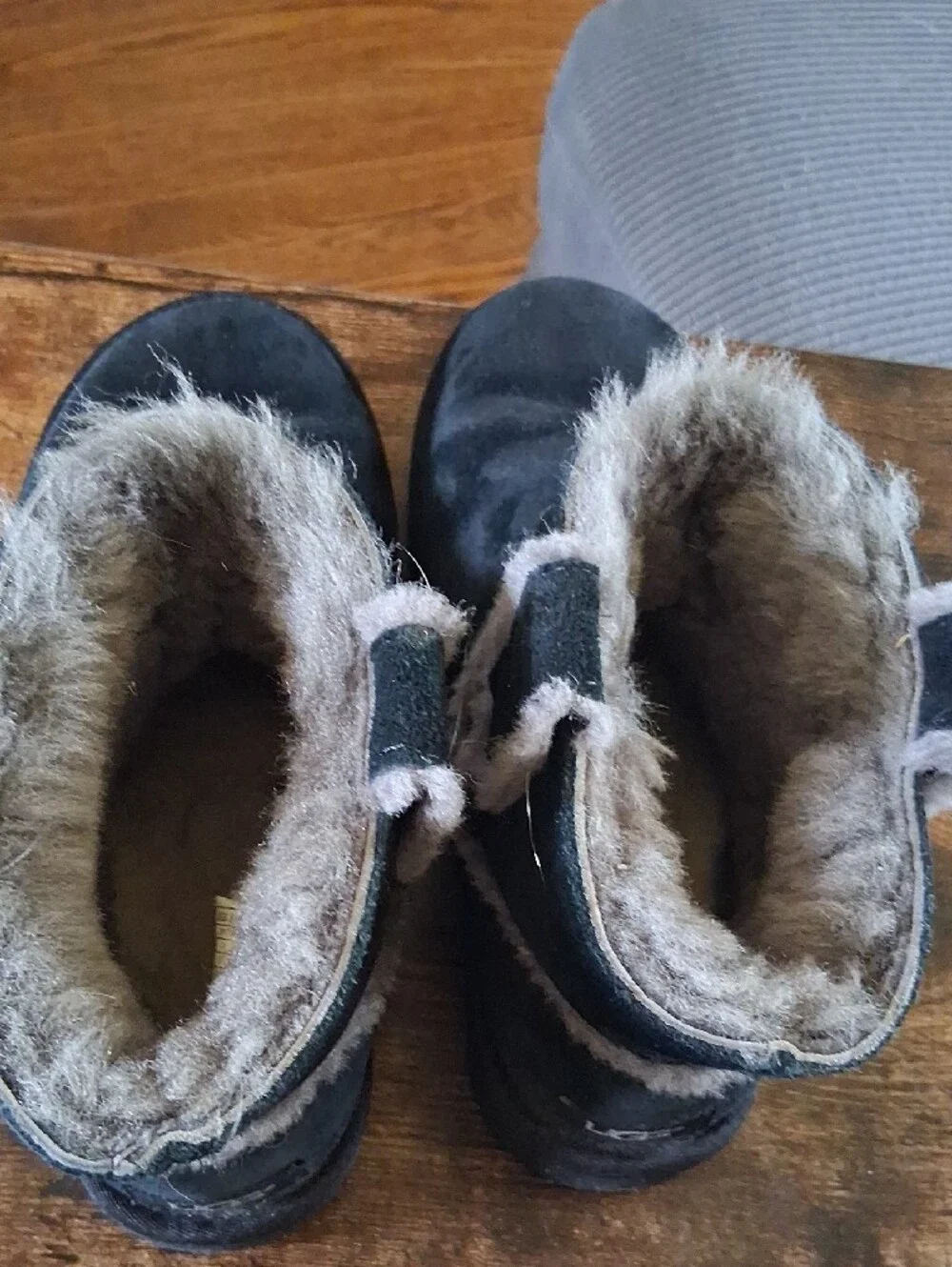 Women's Black Shearling-Lined Suede Ankle Boots